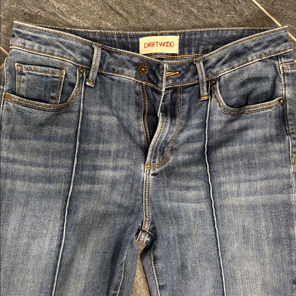 DRIFTWOOD Rosie Flare Women's Jeans 34L - Picture 2 of 10